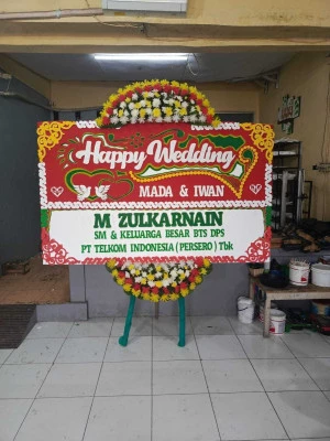 Papan Bunga di Jalan Raya Cikarang